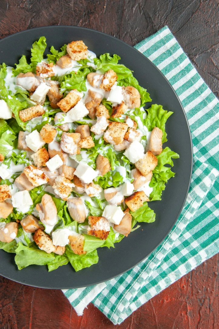 Salada Caesar com Croutons de Po V Neuza